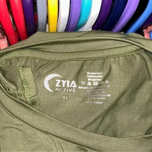 Zyia - Olive Kettle Moon Tank - Picture 5 of 6